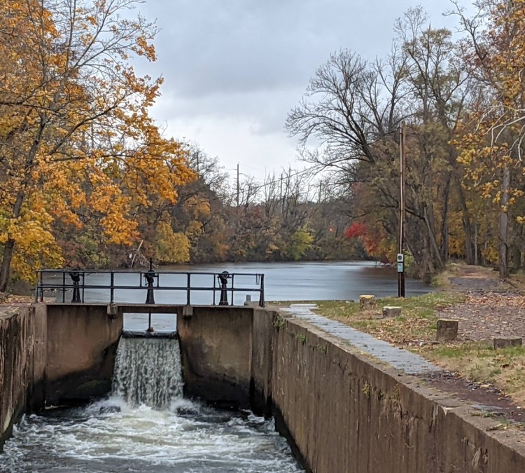 five-mile-lock-dr-canal-state-park-trail-photo